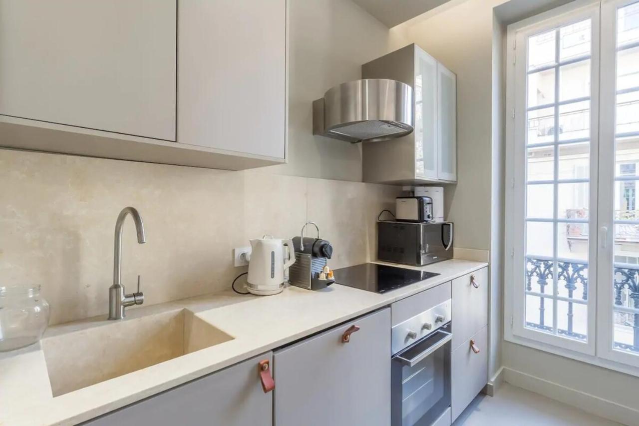 Private Apartment Located In The "Carre D'Or Nice" Luaran gambar